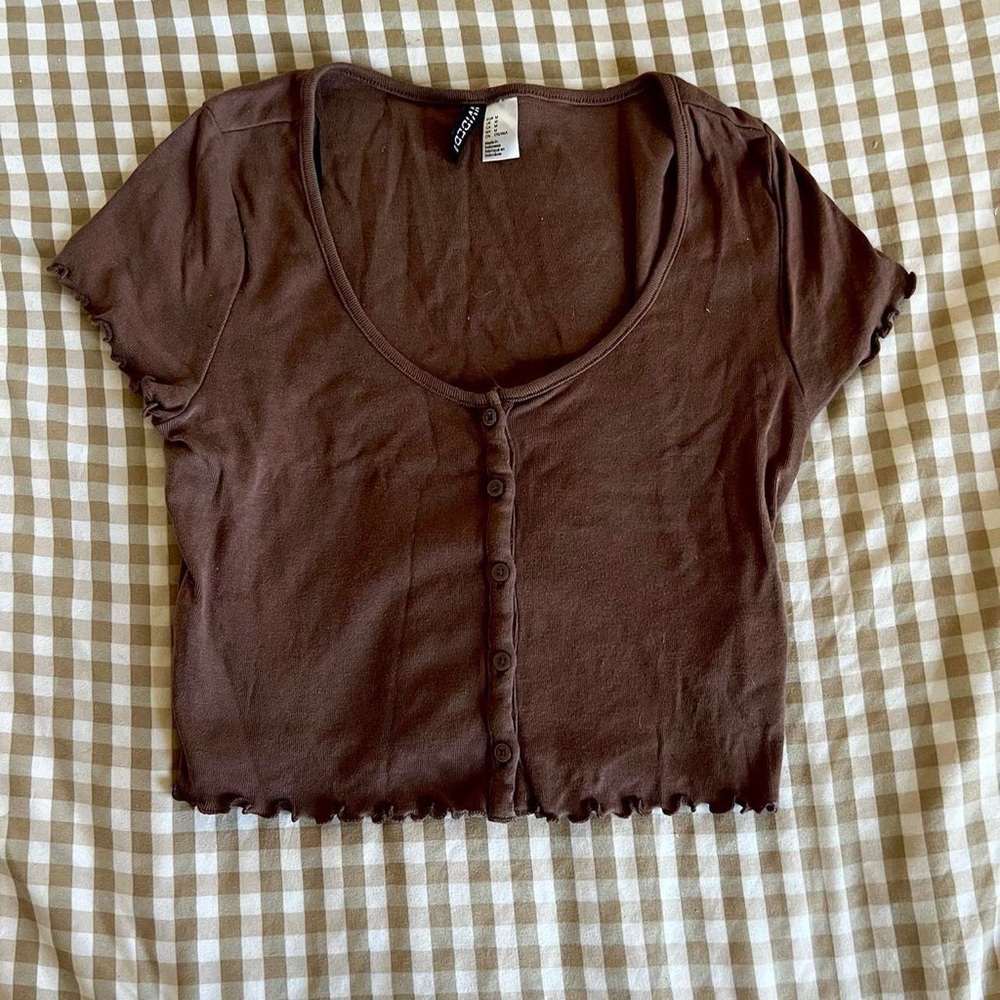 Chocolate brown lettuce trim baby tee